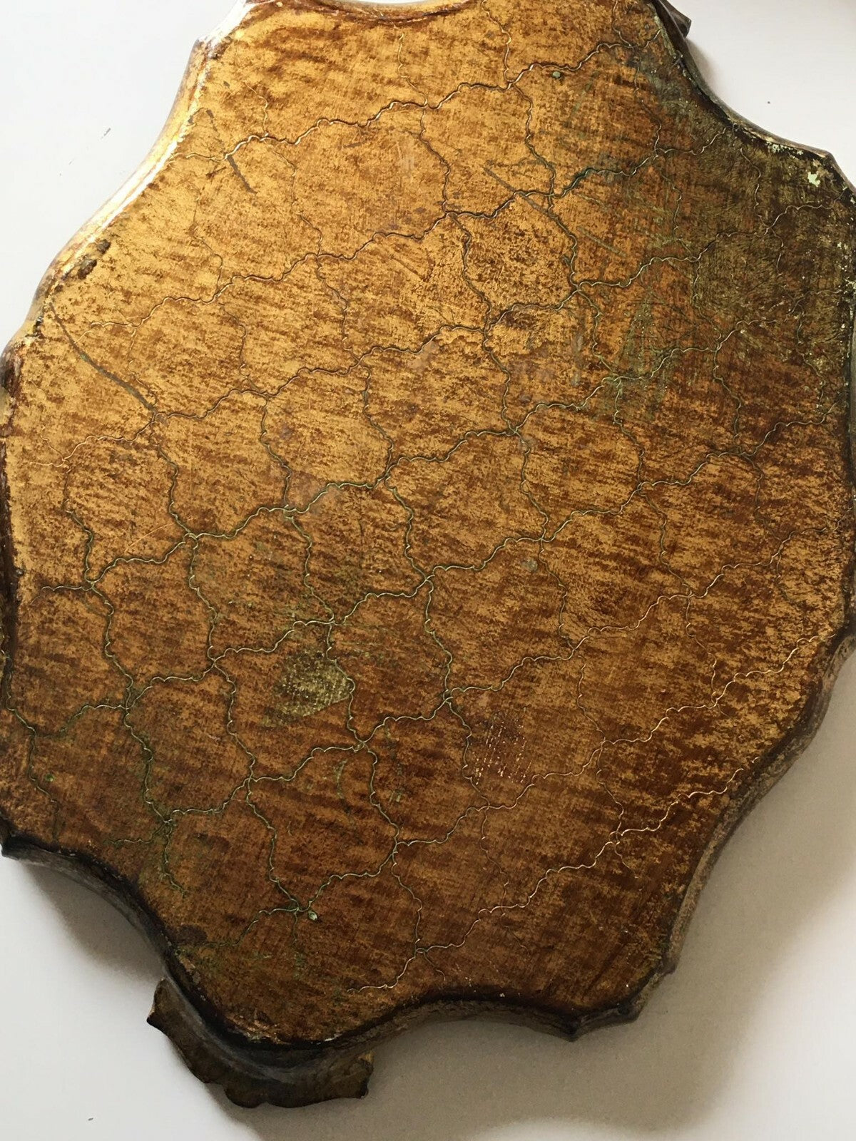 Vassoio dipinto a mano in legno fiorentino vintage con appoggio in ottone